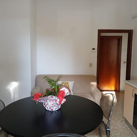 Cv006 - Cervia, Elegante Bilocale Con Aria Condizionata Exterior foto